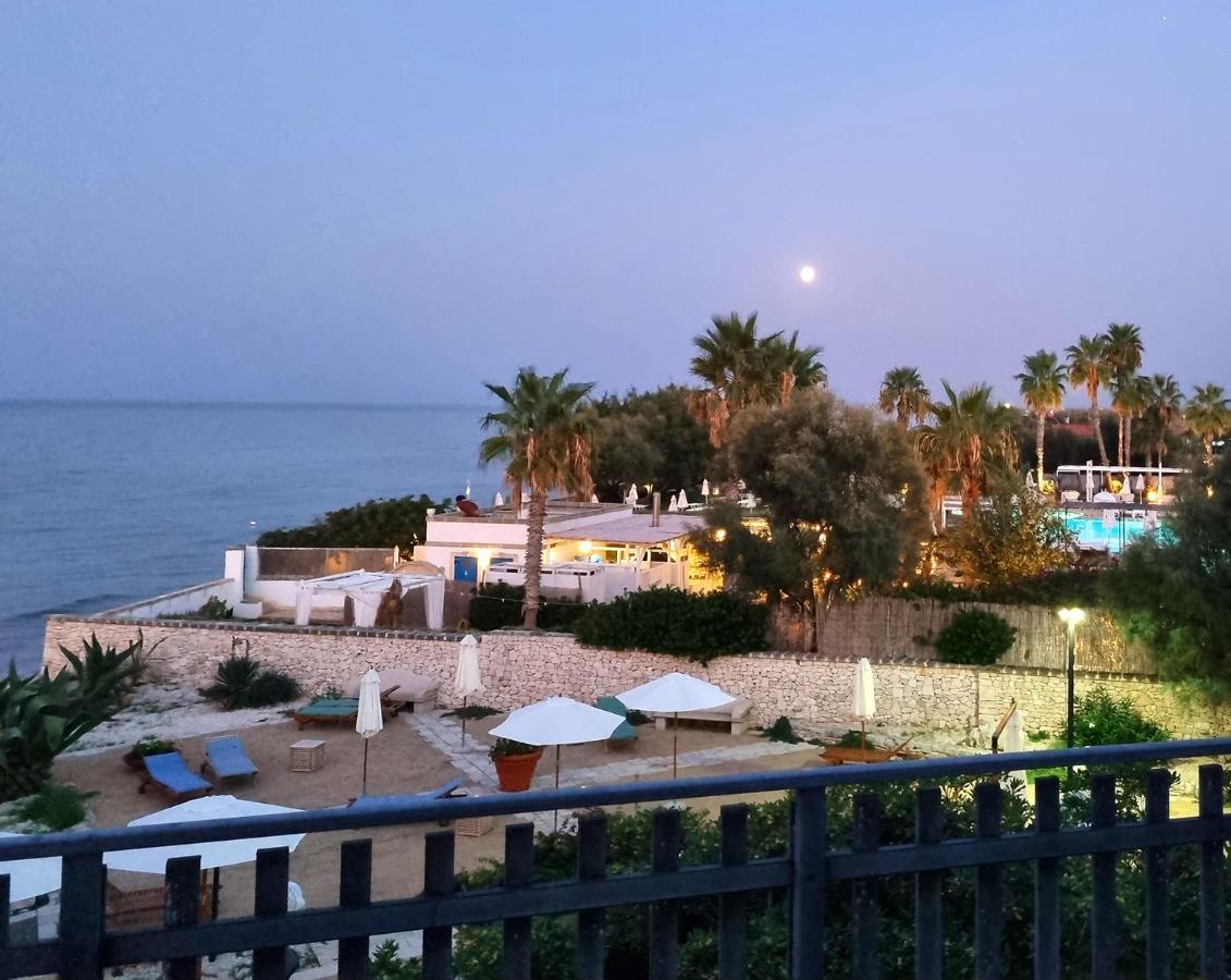 Bed and Breakfast Aurelia Sea View Торре-Канне Экстерьер фото